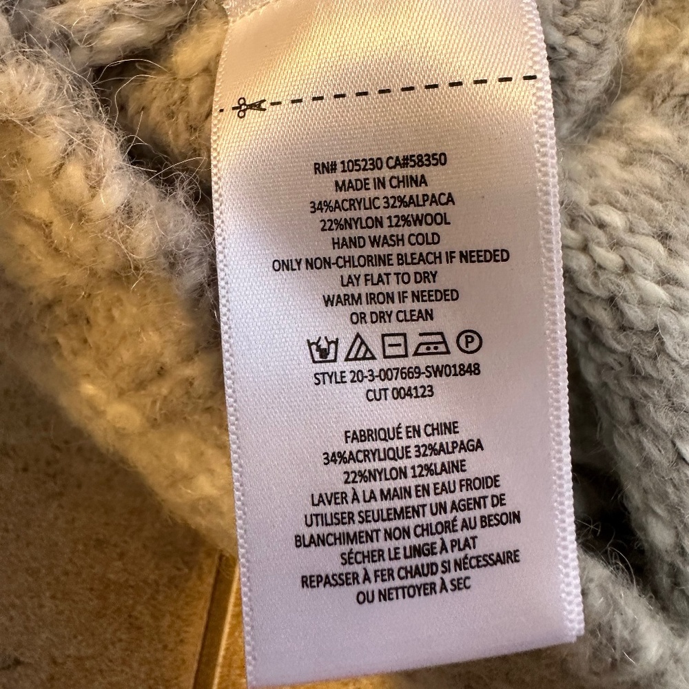 Rails Olivia Sweater Size M Nwot - image 5